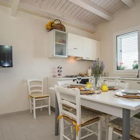 White Appartement *