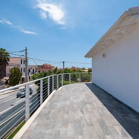 Apartment White Avola