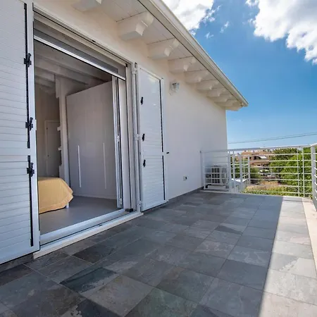 White Апартаменты