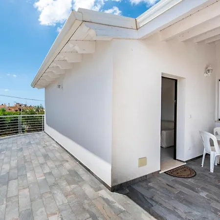 White Apartment Avola